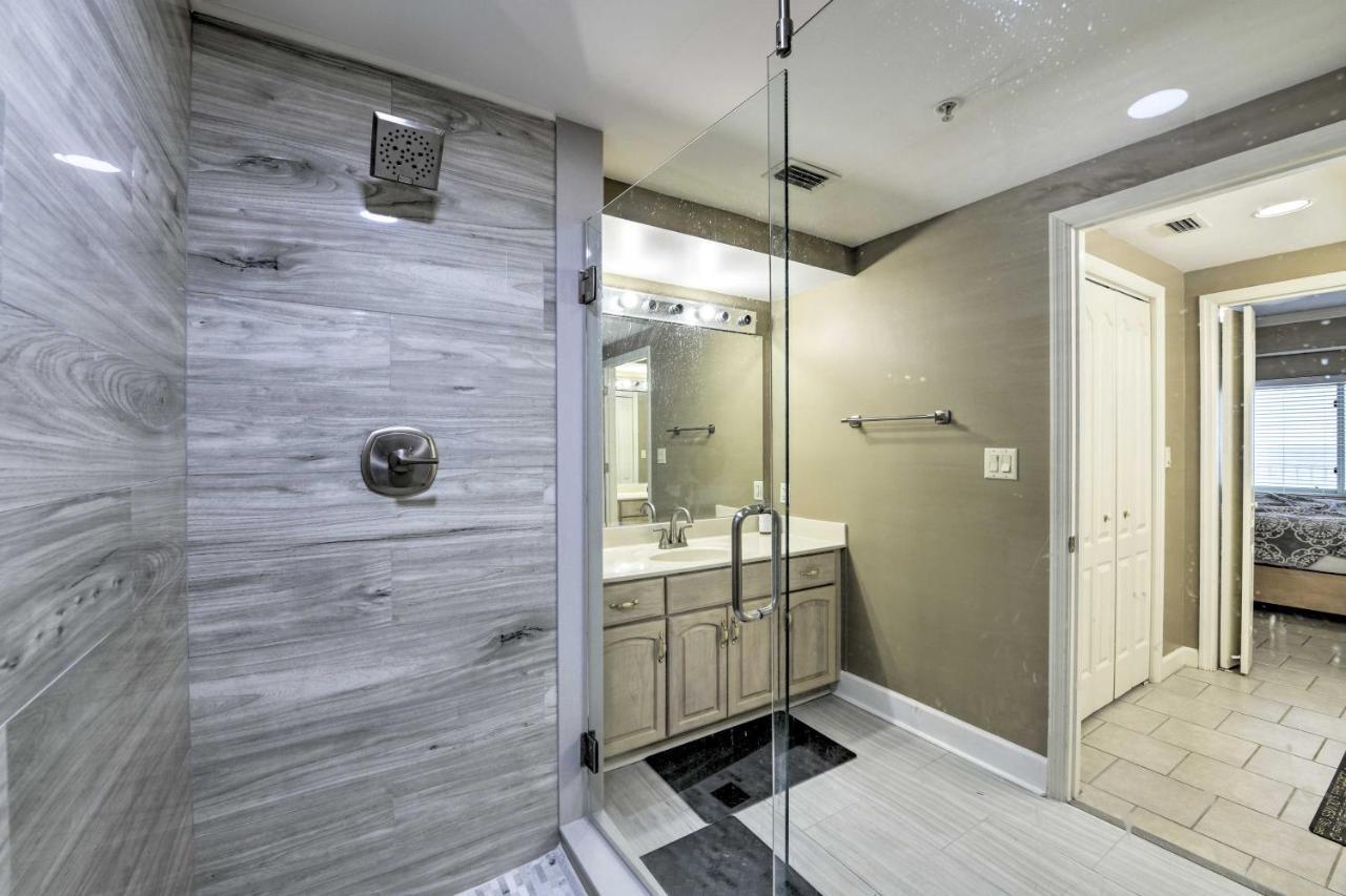 Mod With Gulf View And Pool At Coral Reef Apartment