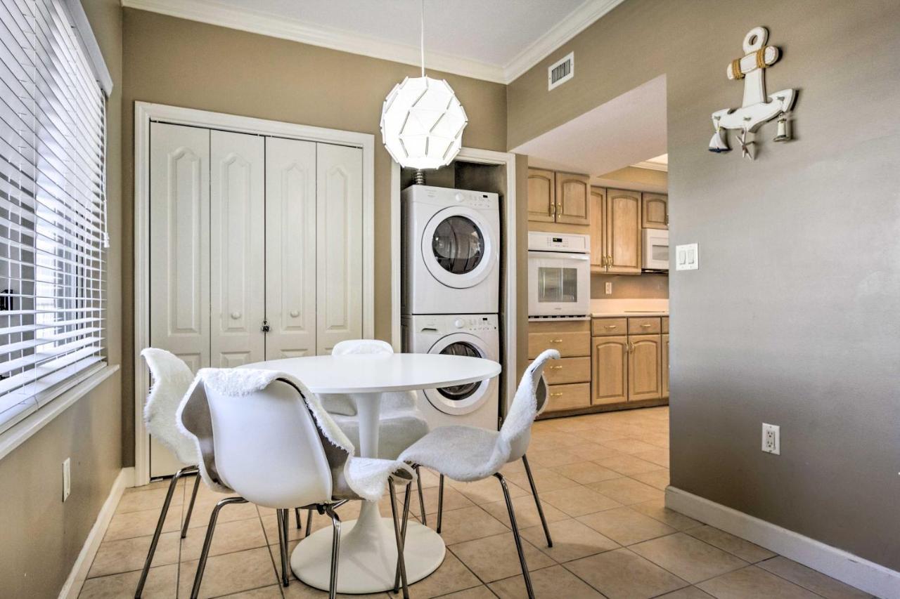 Mod With Gulf View And Pool At Coral Reef Apartment *